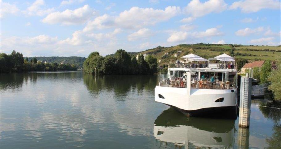 Tour en bateau 